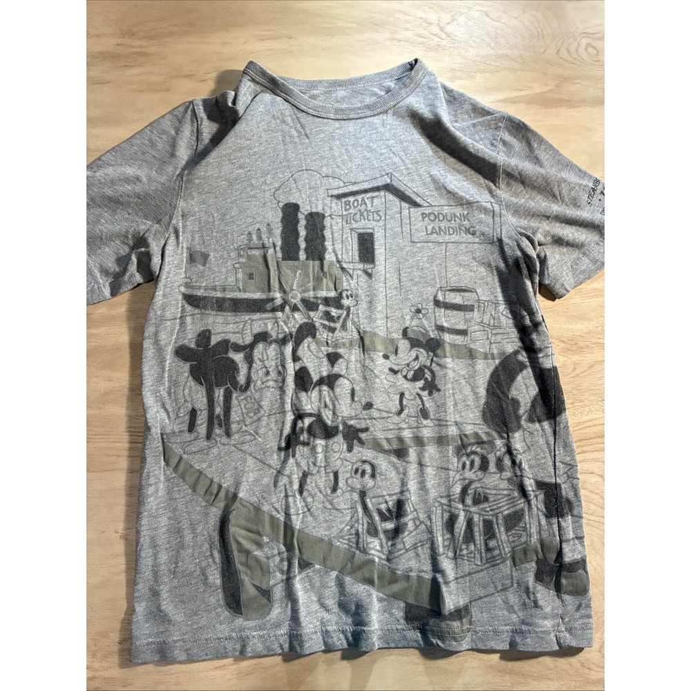 Disney Gray Mickey, Donald, Pluto, Goofy T-Shirt Size S